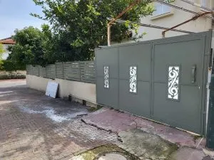 שערי חניה חשמליים שערי חניה חשמליים